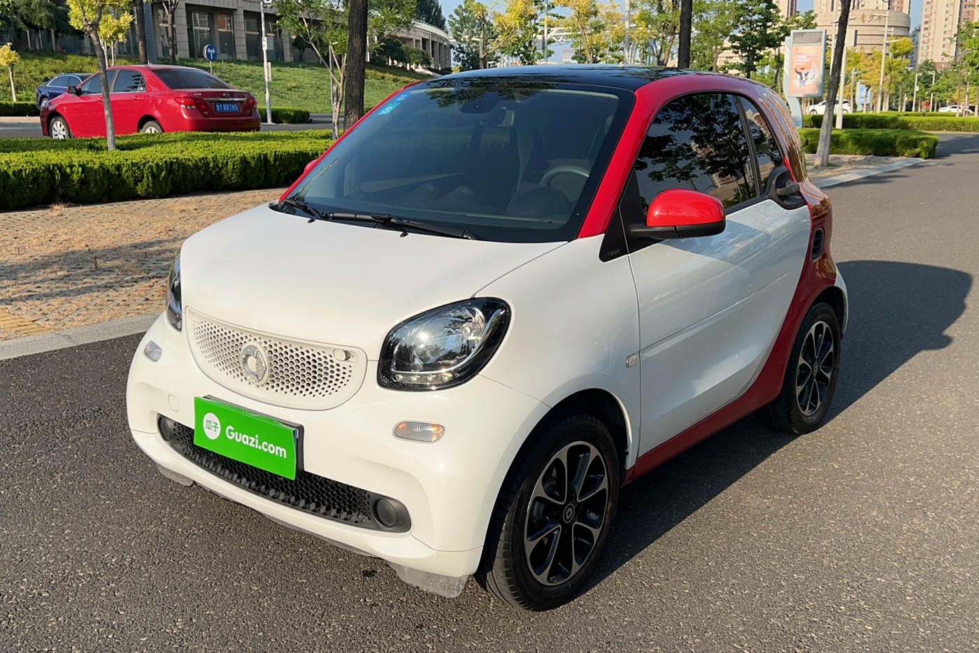 smart fortwo 2015款 1.0L 52千瓦硬顶激情版