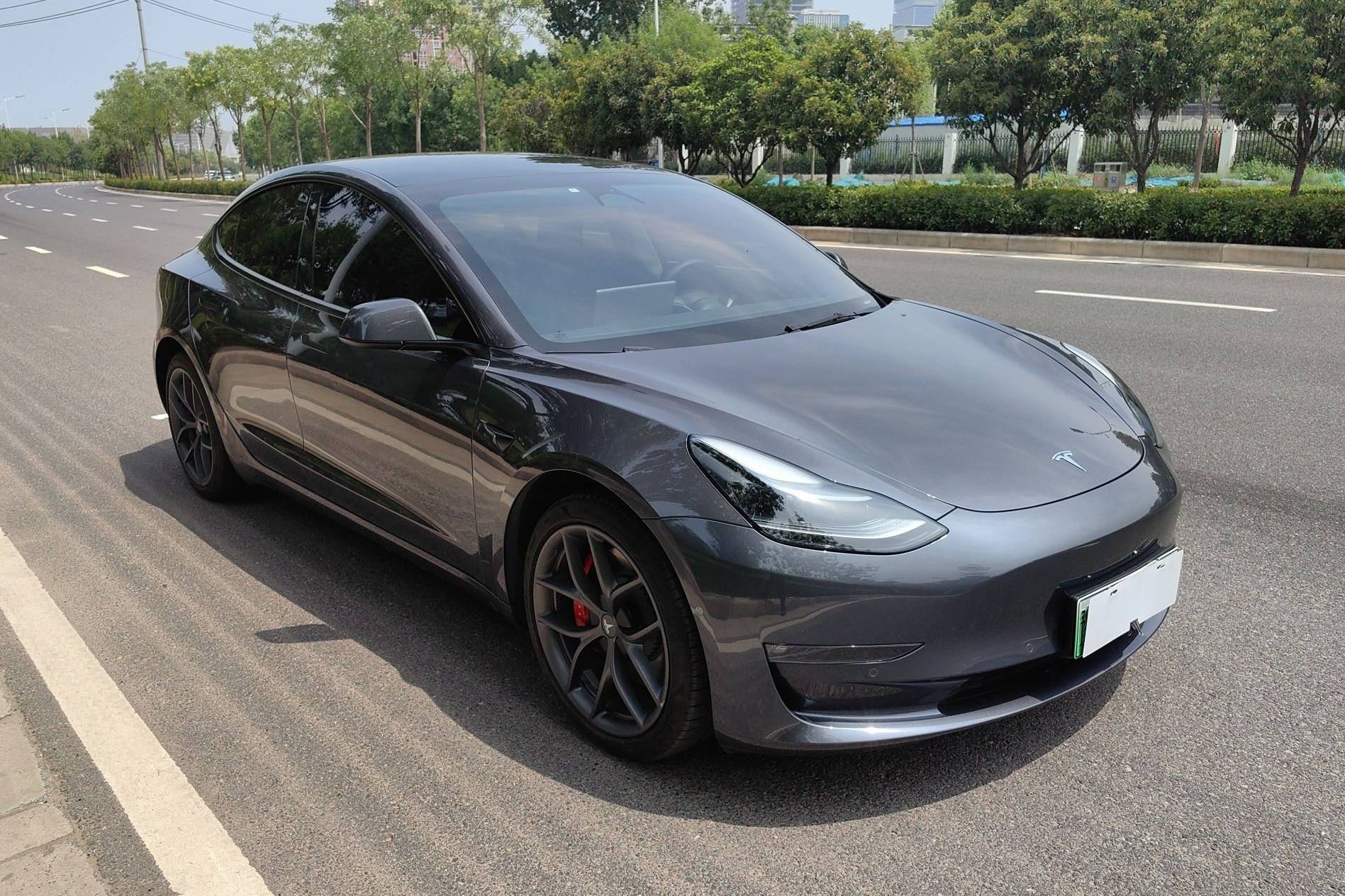 特斯拉 Model 3 2022款 Performance高性能全轮驱动版