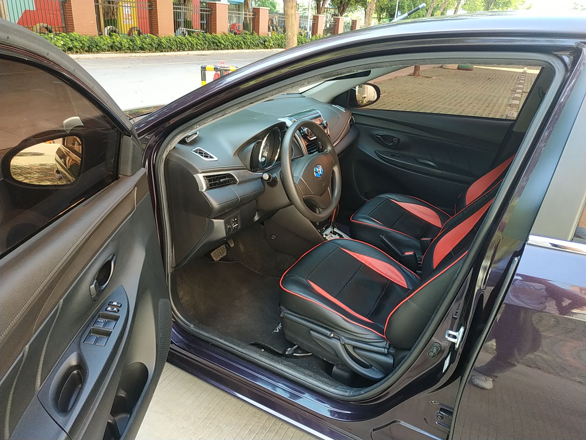 丰田 威驰 2014款 1.5L 自动智臻版