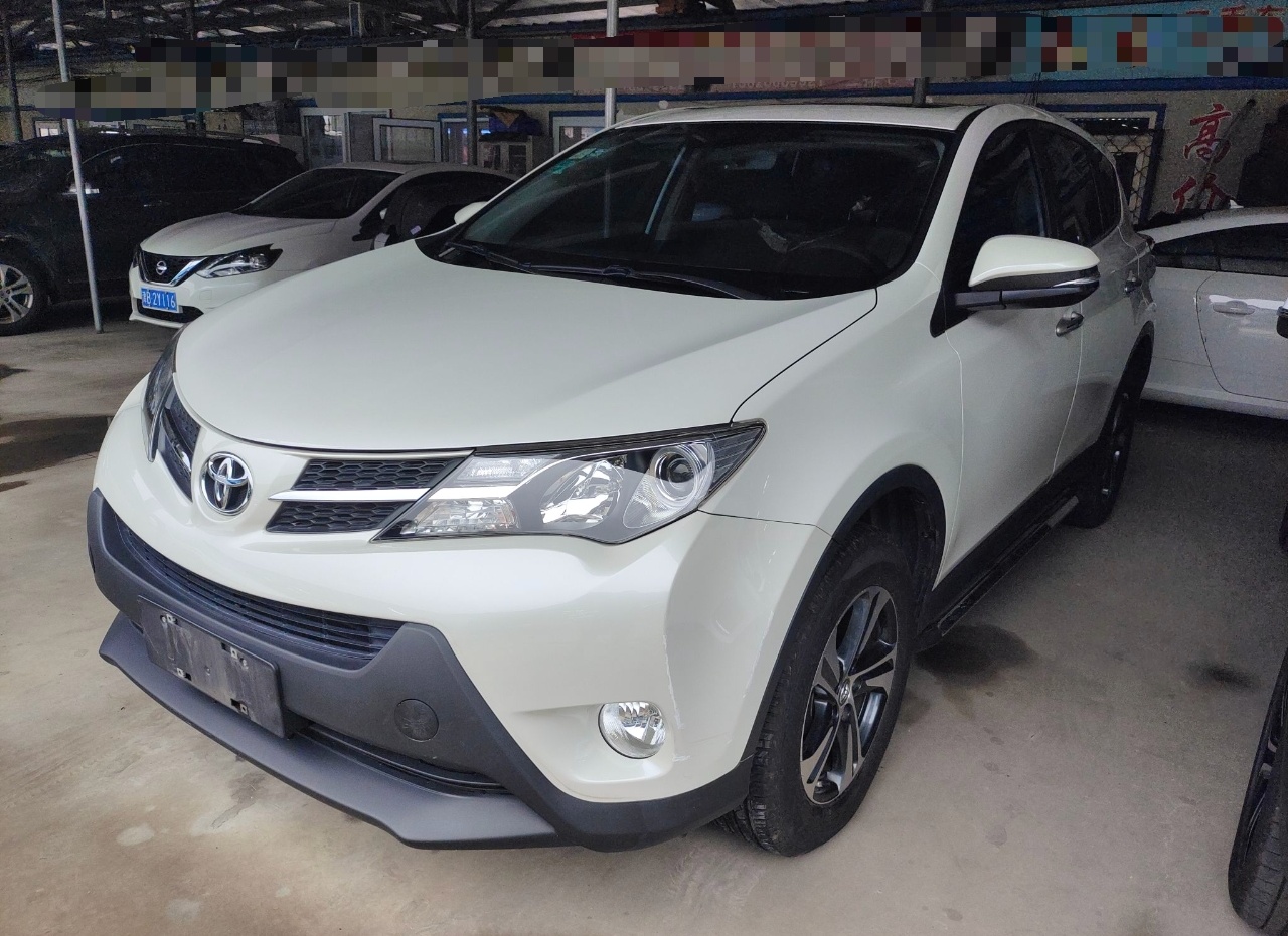 丰田 RAV4 2015款 2.0L CVT四驱新锐版