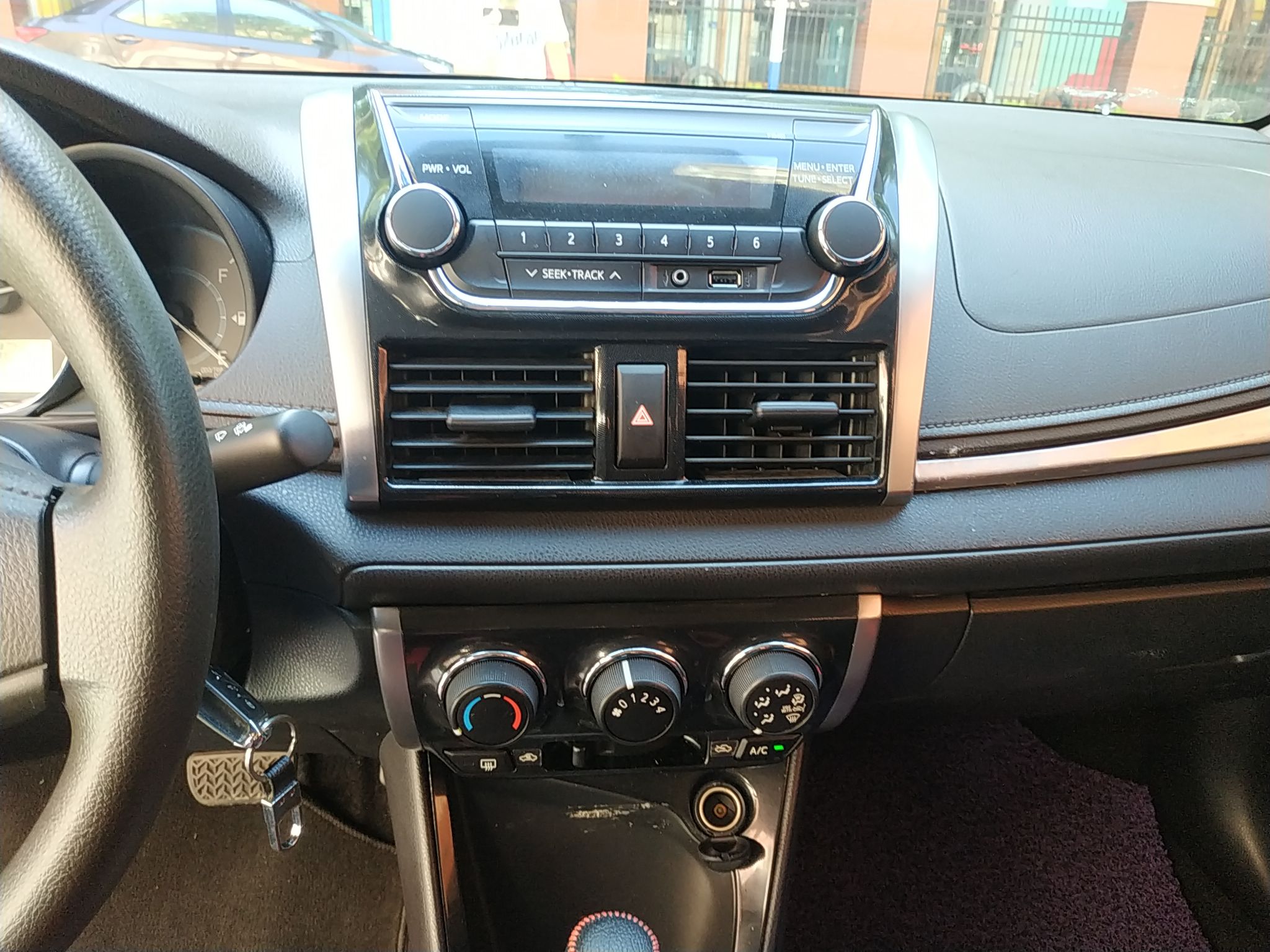 丰田 威驰 2014款 1.5L 自动智臻版