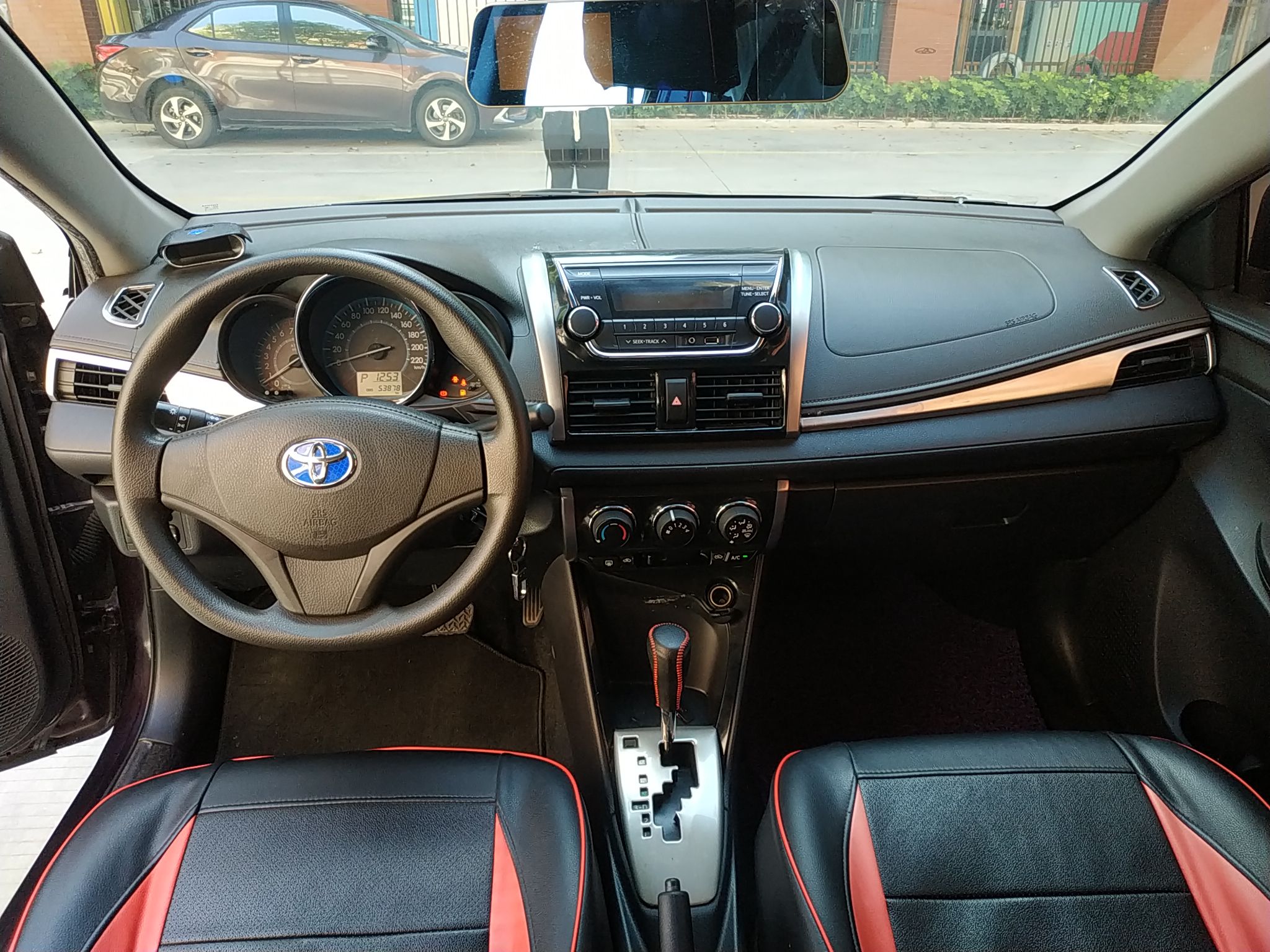 丰田 威驰 2014款 1.5L 自动智臻版