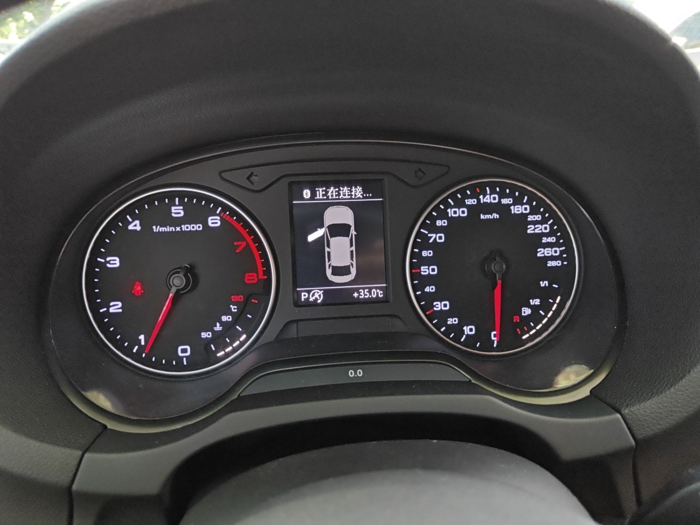 奥迪A3 2014款 Limousine 35 TFSI 自动进取型