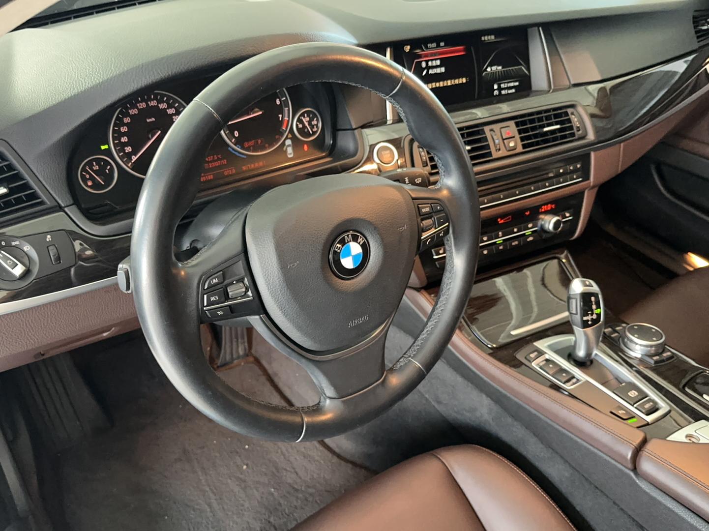 宝马5系 2014款 525Li 豪华设计套装