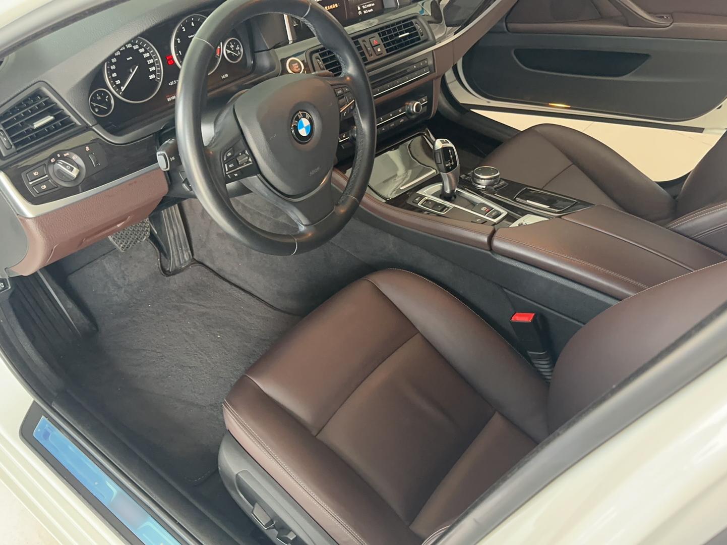 宝马5系 2014款 525Li 豪华设计套装