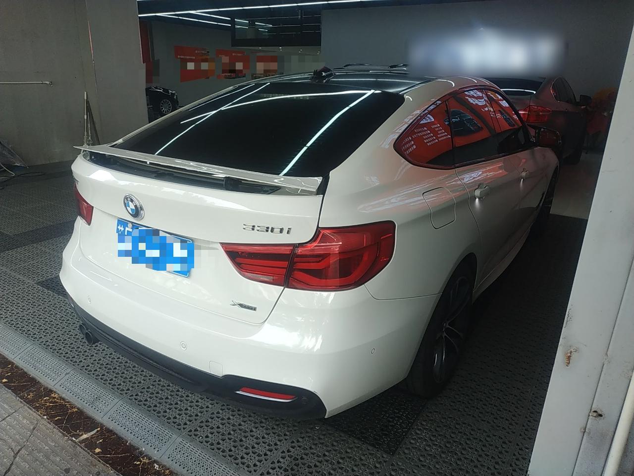 宝马3系GT 2018款 330i xDrive M运动型(进口)