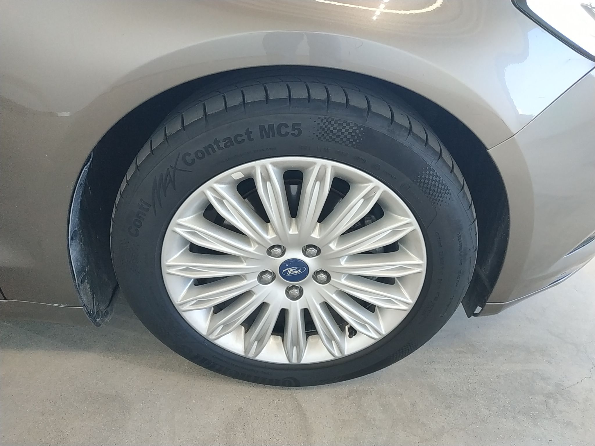 福特 蒙迪欧 2013款 2.0L GTDi200豪华型