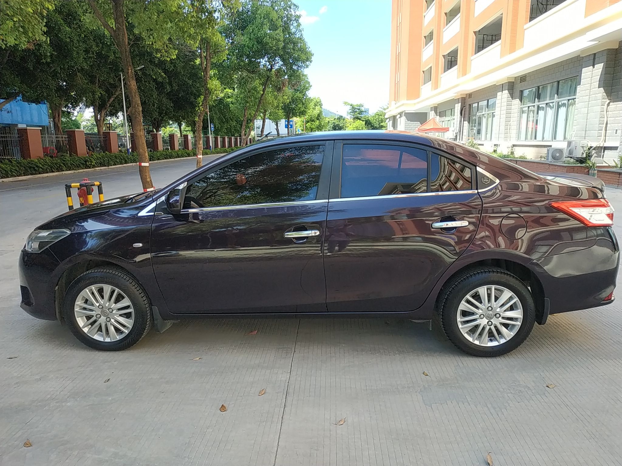 丰田 威驰 2014款 1.5L 自动智臻版