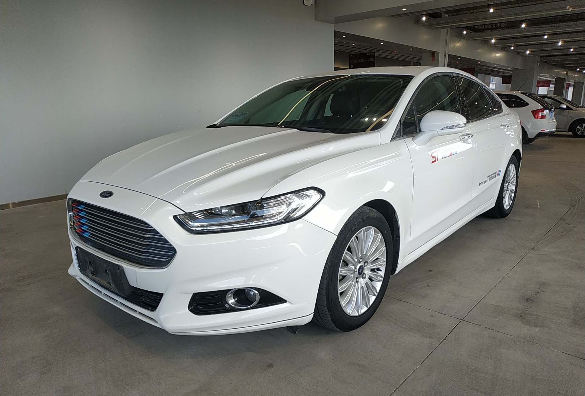 福特 蒙迪欧 2013款 2.0L GTDi200时尚型