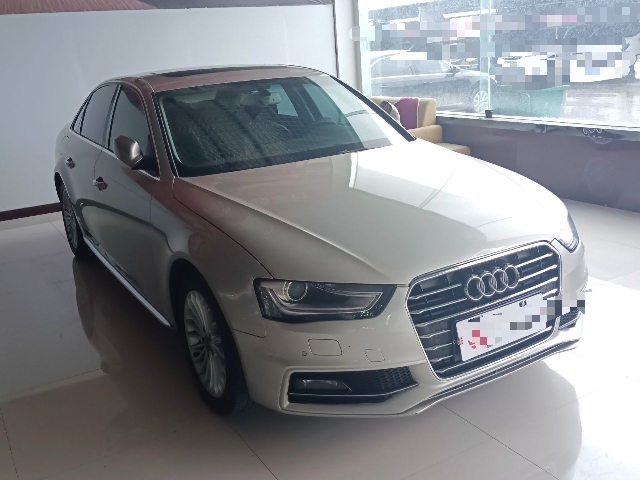 奥迪A4L 2016款 35 TFSI 典藏版 S line舒适型