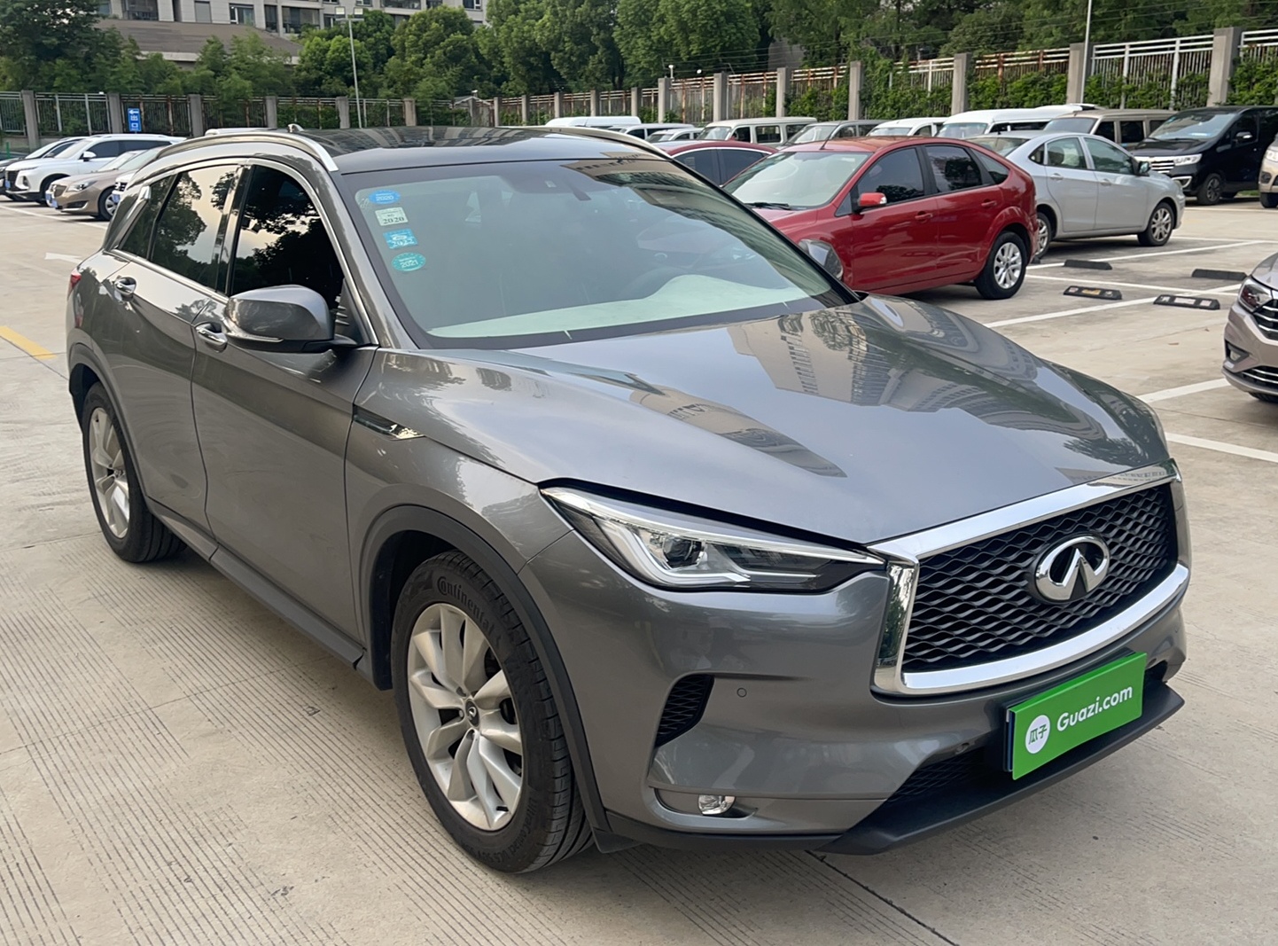 英菲尼迪QX50 2018款 2.0T 两驱时尚版