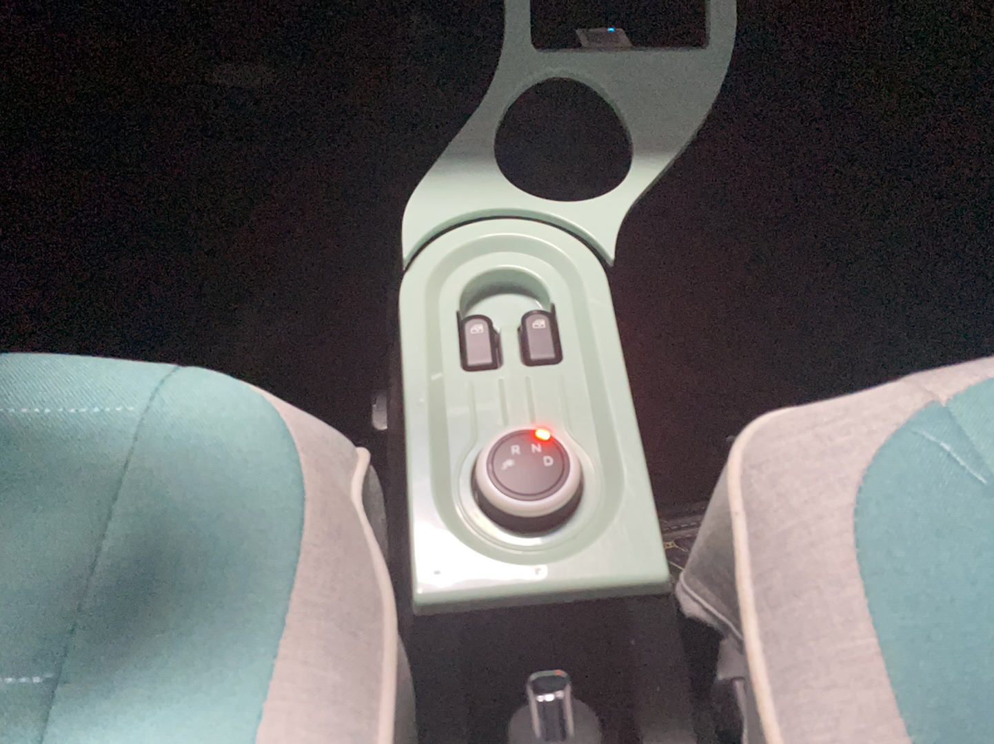 五菱汽车 宏光MINI EV 2022款 马卡龙臻享款 磷酸铁锂