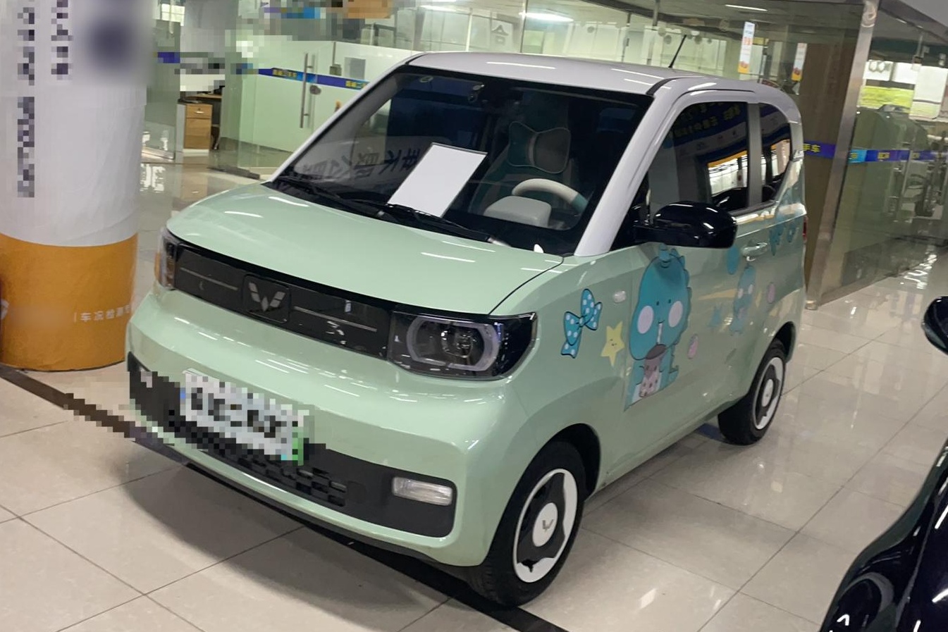 五菱汽车 宏光MINI EV 2022款 马卡龙臻享款 磷酸铁锂