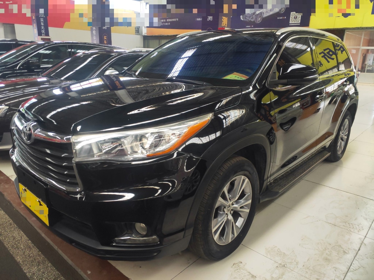 丰田 汉兰达 2015款 2.0T 两驱精英版 5座