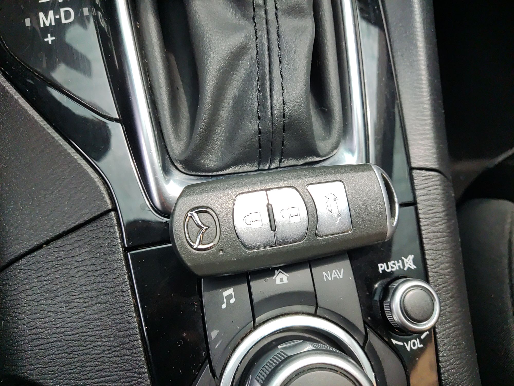 马自达 昂克赛拉 2016款 三厢 1.5L 自动豪华型