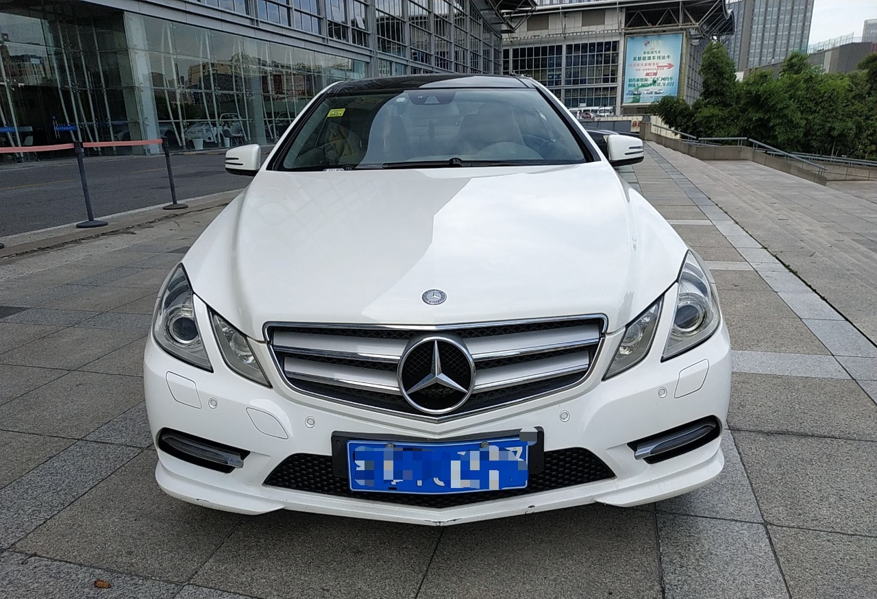 奔驰E级 2012款 E 200 CGI Coupe(进口)