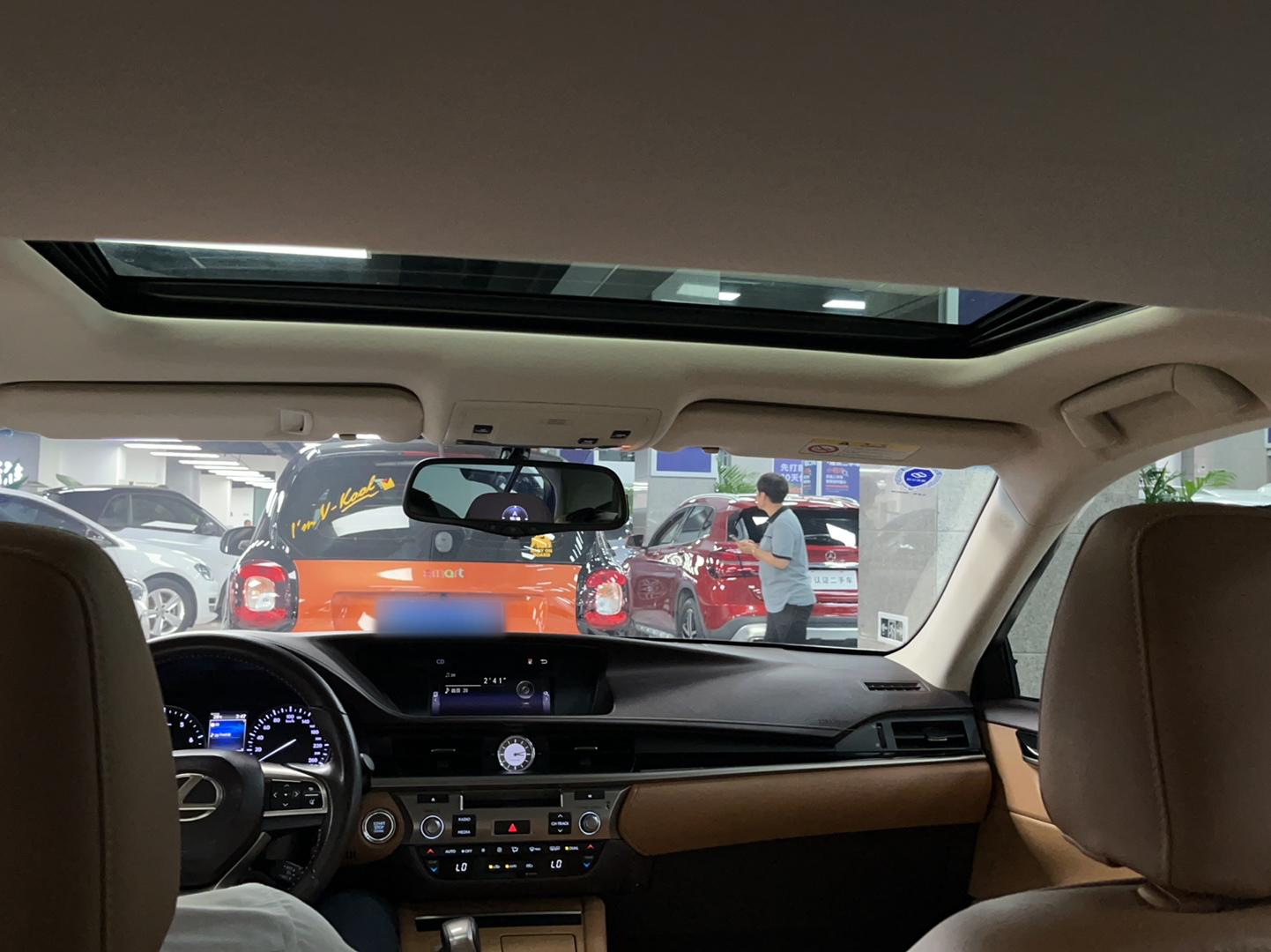 雷克萨斯ES 2015款 200 精英版