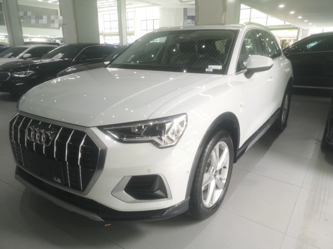 奥迪Q3 2021款 35 TFSI 时尚致雅型
