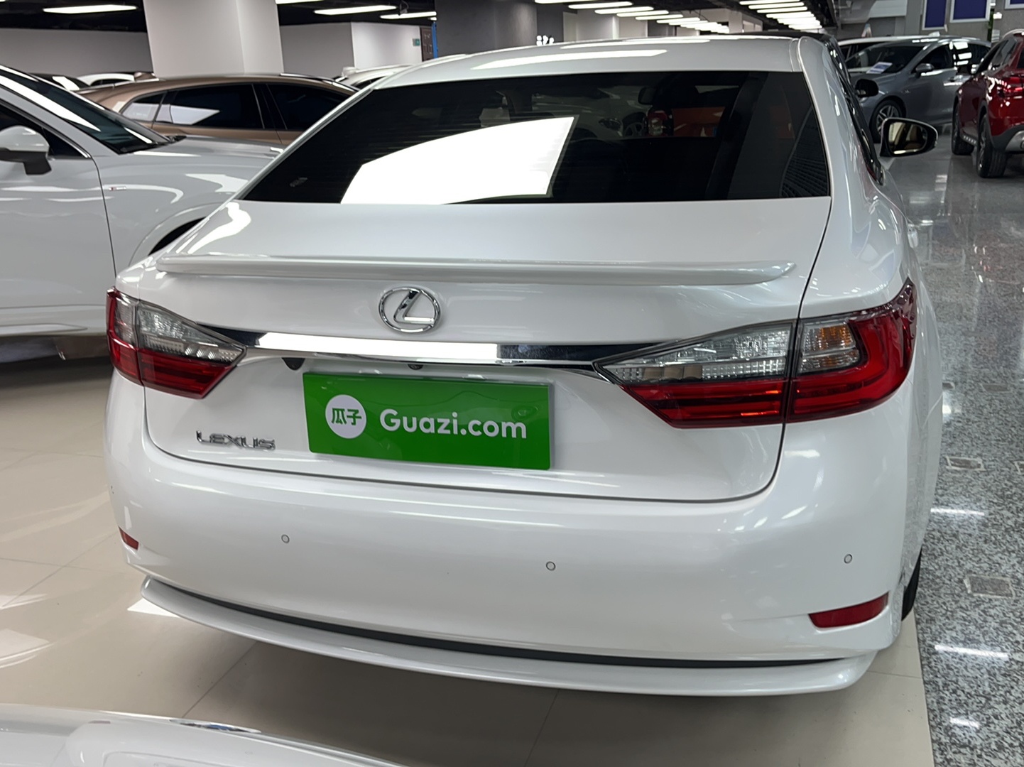 雷克萨斯ES 2015款 200 精英版