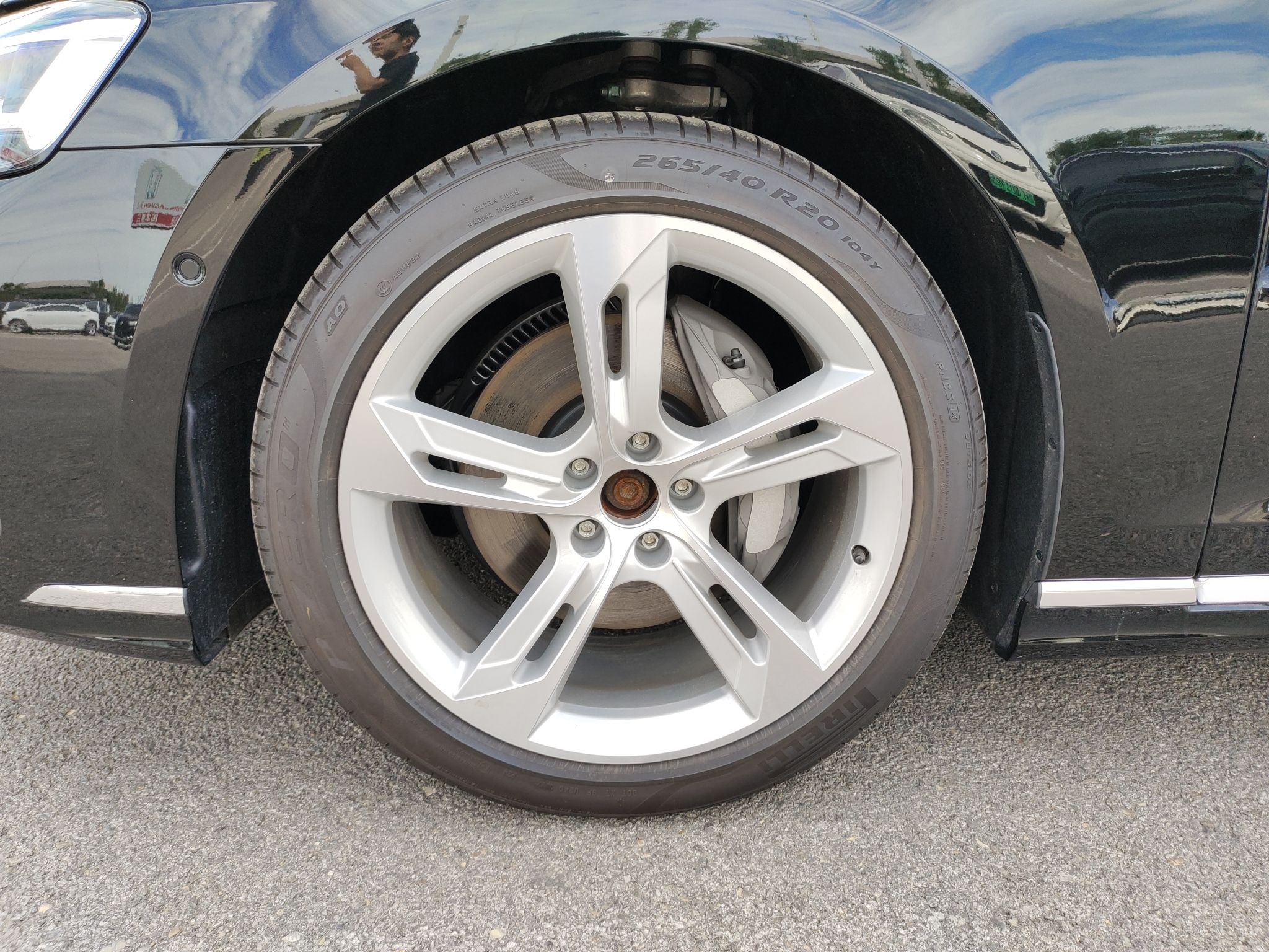 奥迪A8 2023款 A8L 50 TFSI quattro 臻选型