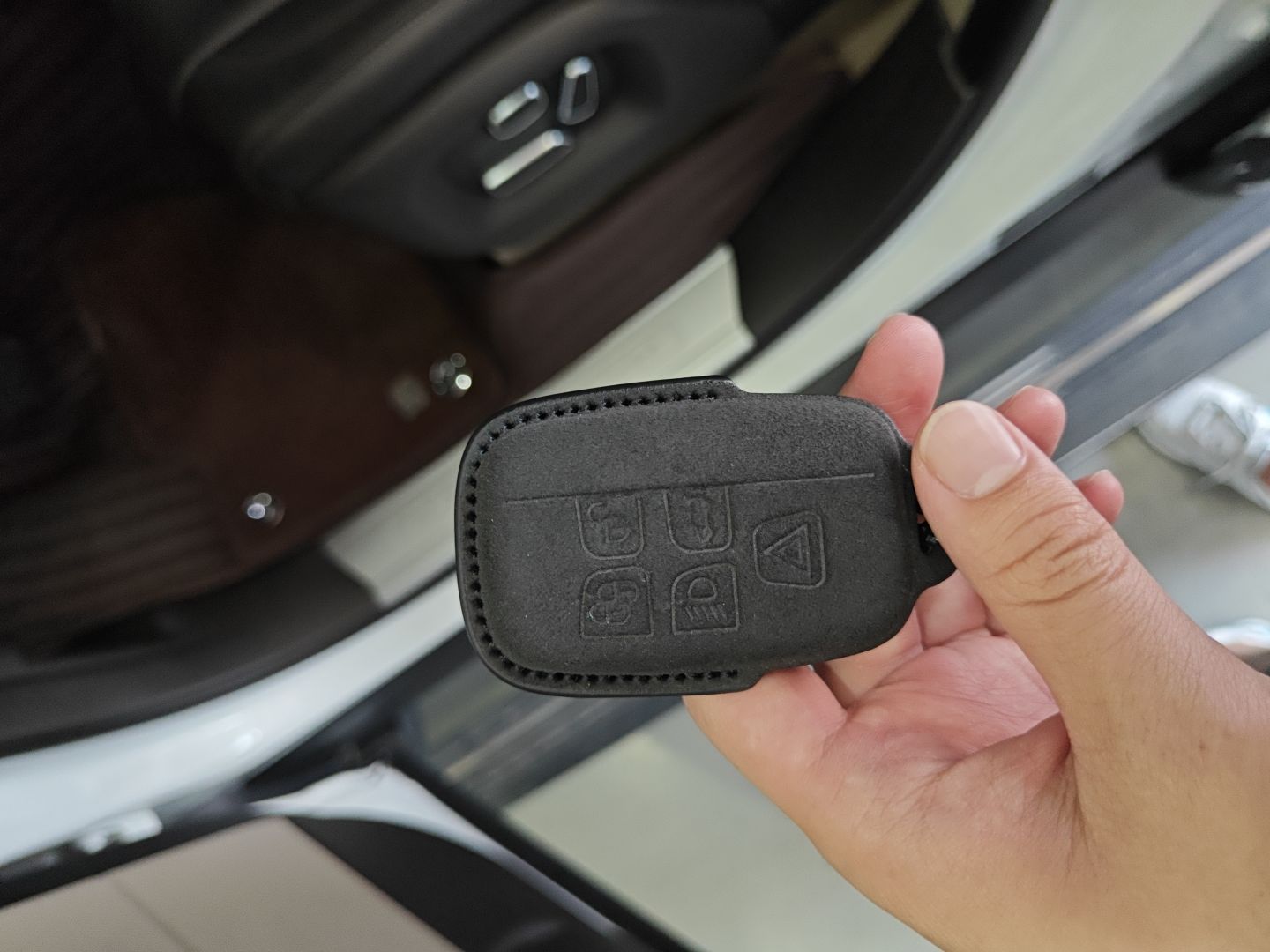 路虎 揽胜 2015款 3.0 V6 SC Vogue(进口)