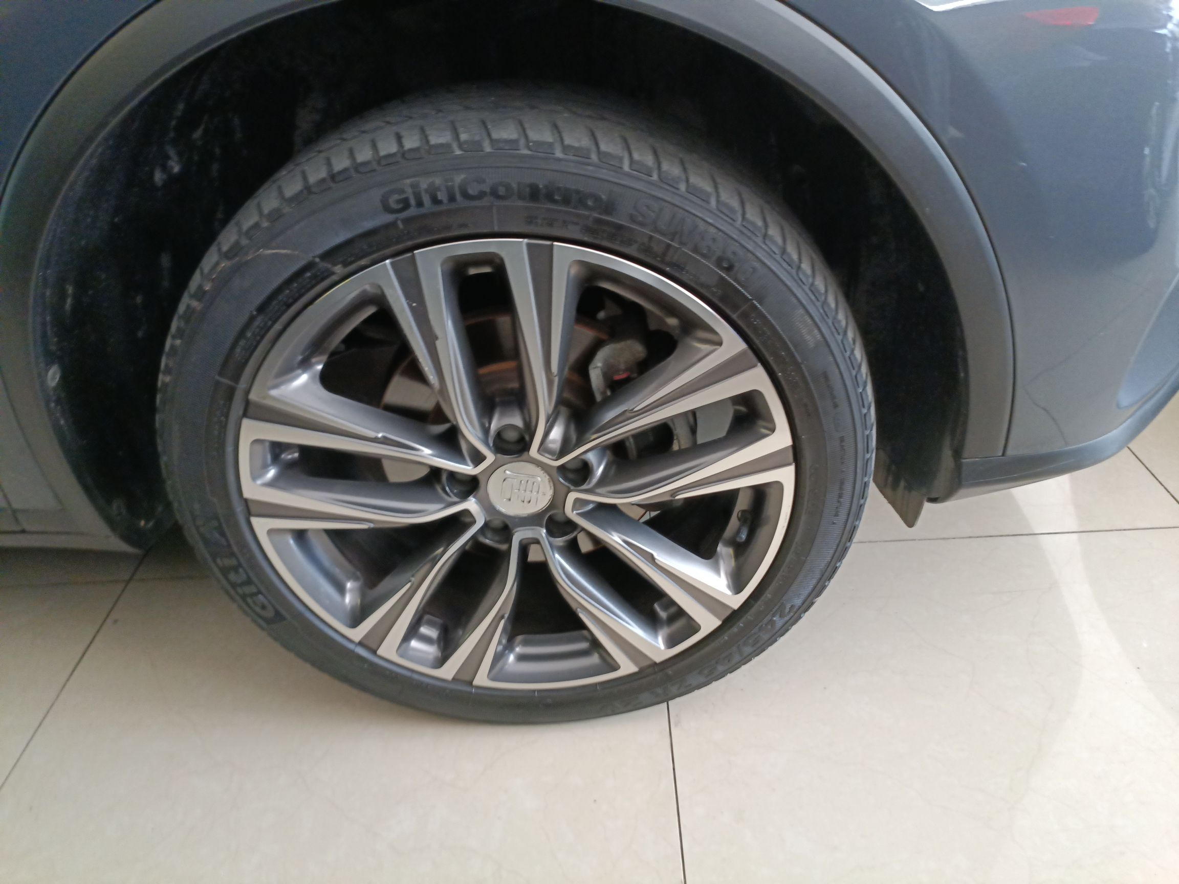 比亚迪 唐 2018款 2.0T 自动智联尊贵型 5座 国V