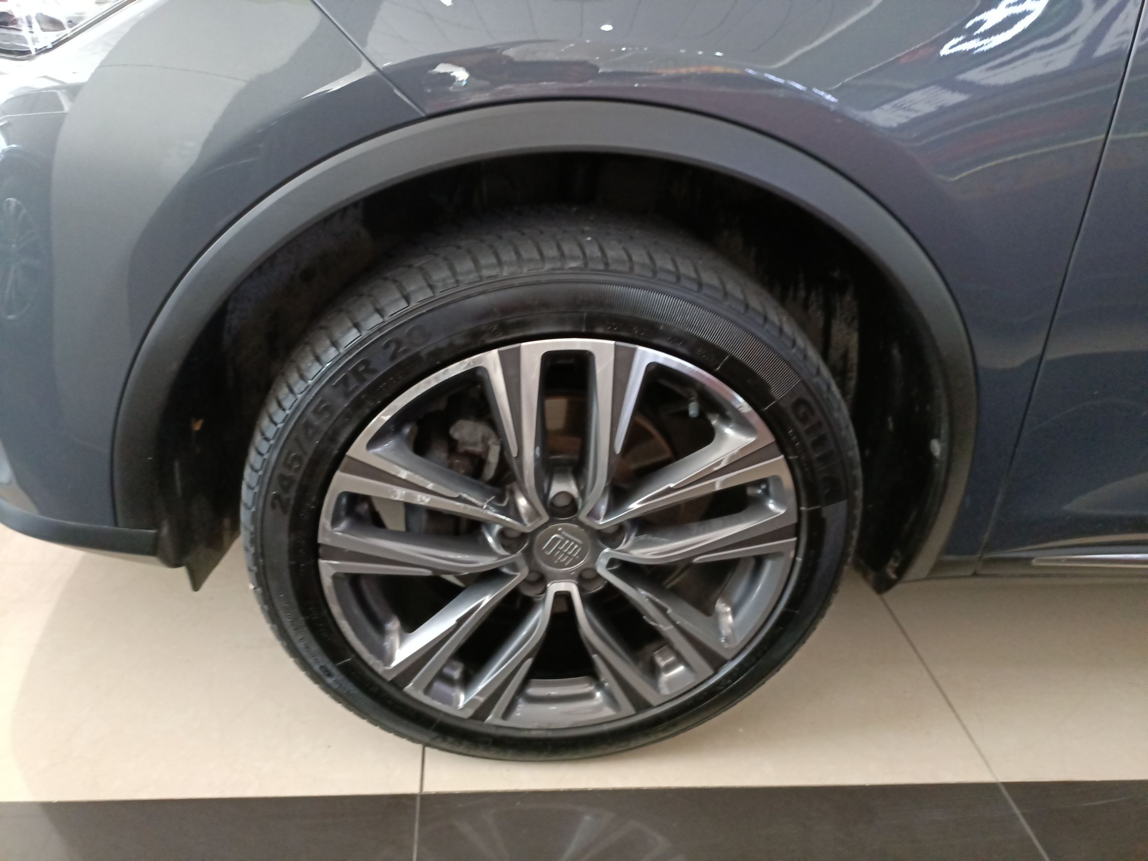 比亚迪 唐 2018款 2.0T 自动智联尊贵型 5座 国V