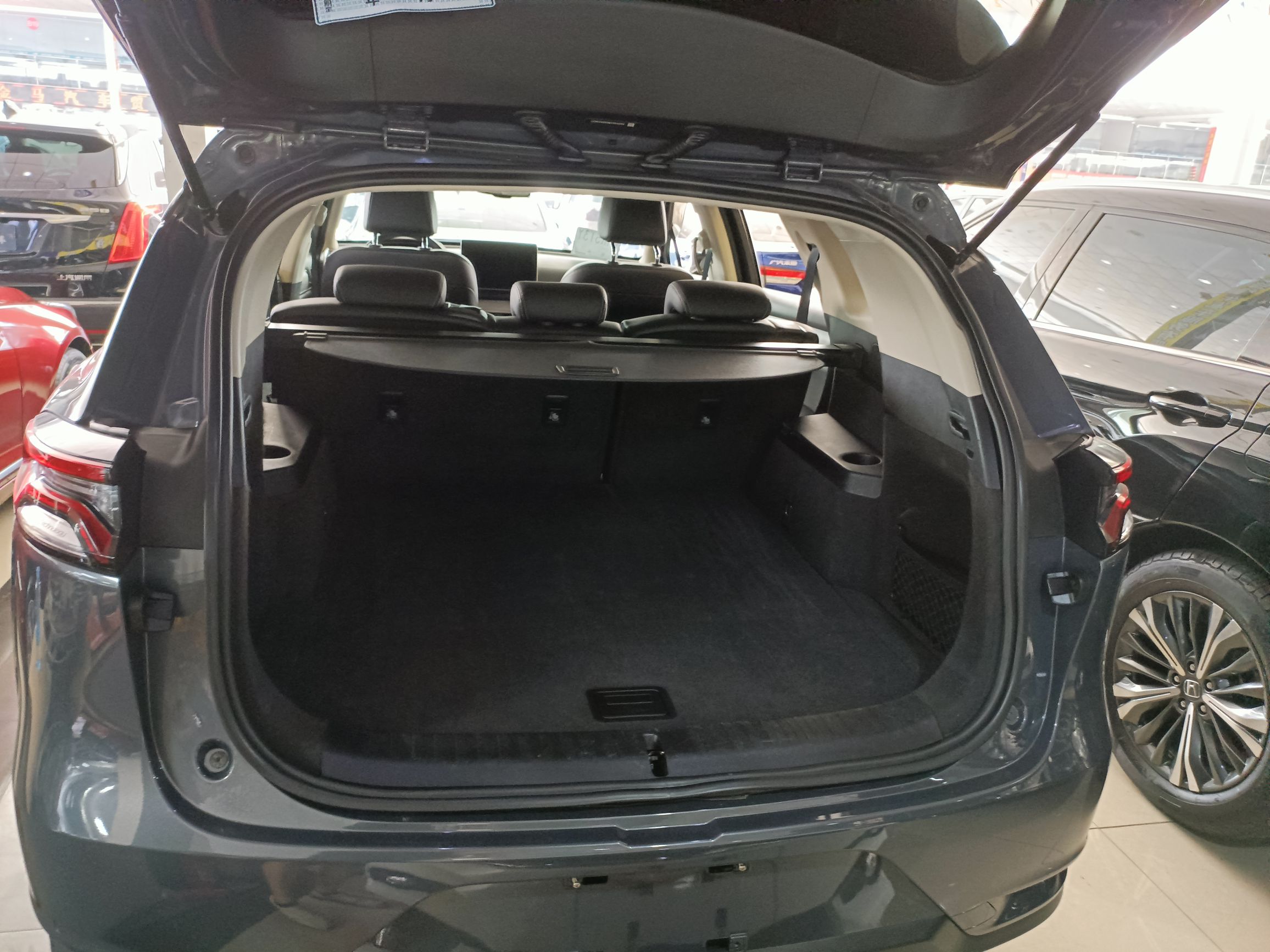 比亚迪 唐 2018款 2.0T 自动智联尊贵型 5座 国V