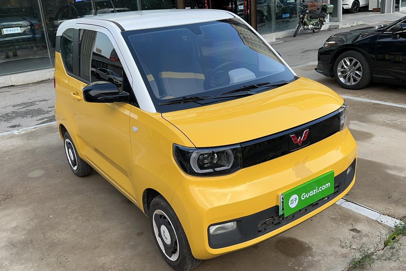 五菱汽车 宏光MINI EV 2021款 马卡龙时尚款 磷酸铁锂