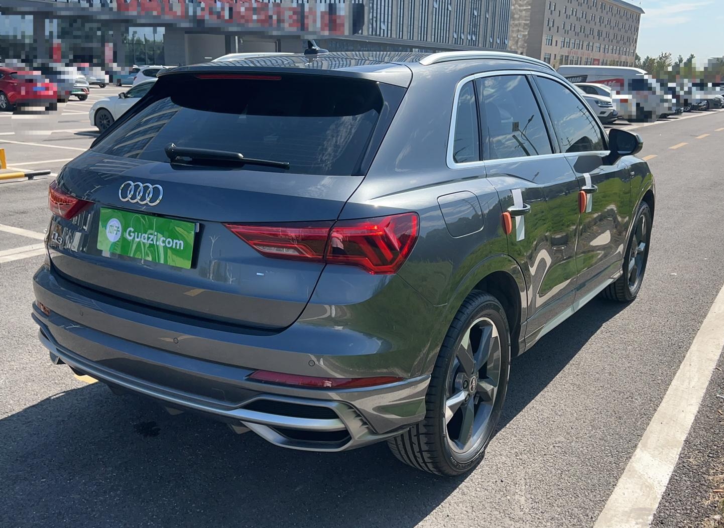 奥迪Q3 2021款 35 TFSI 时尚动感型