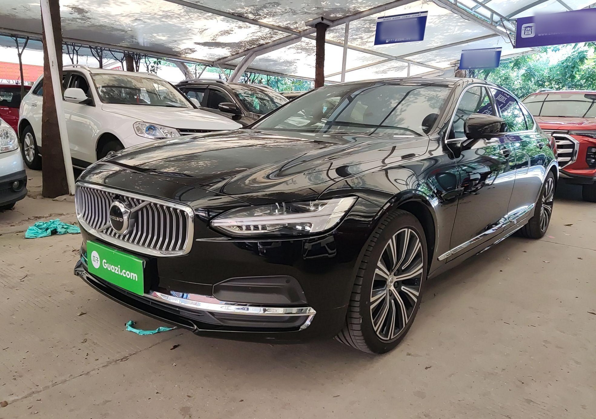 沃尔沃S90 2023款 B5 智远豪华版