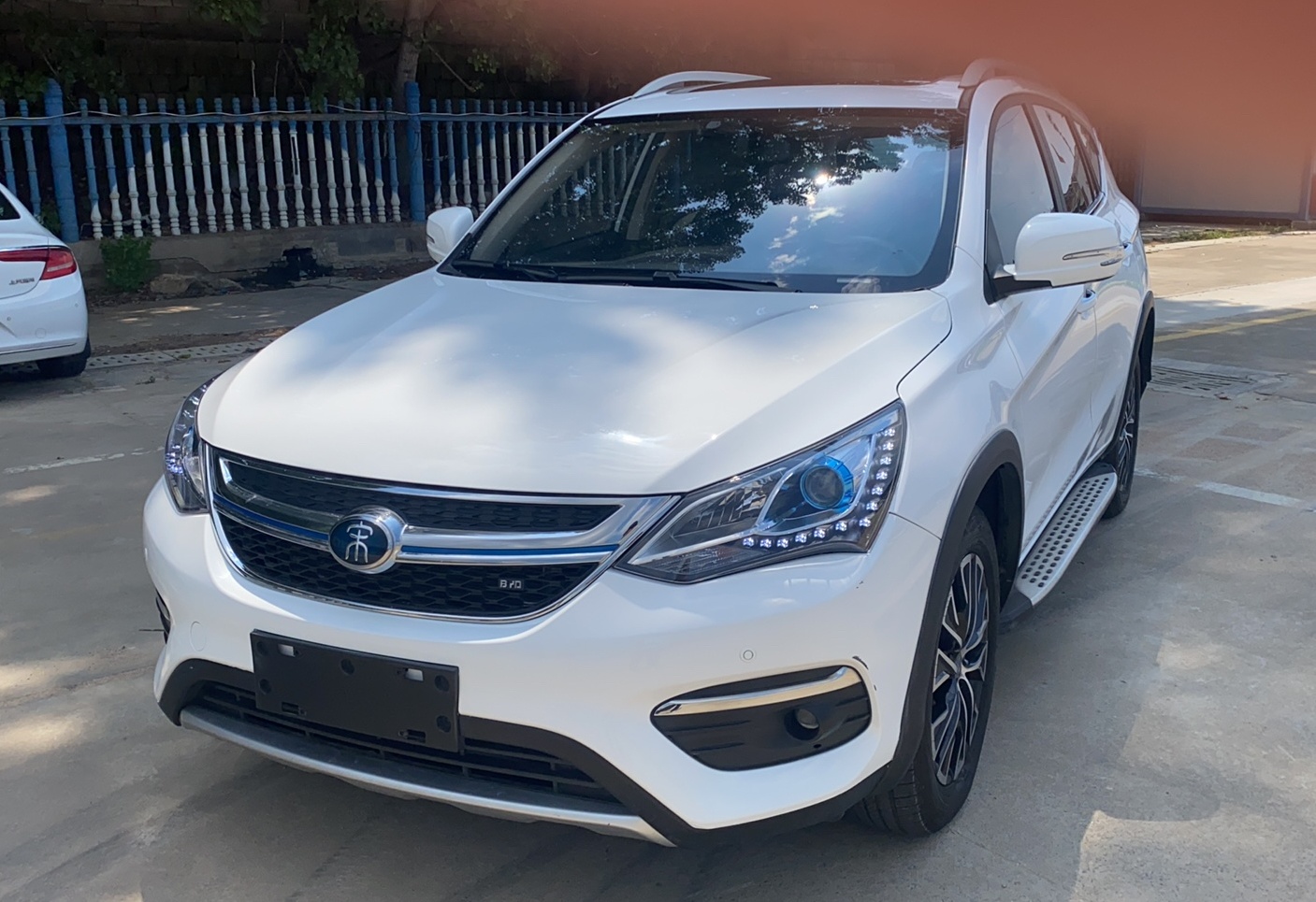 比亚迪 宋新能源 2017款 宋DM 1.5TID 全时四驱尊贵型