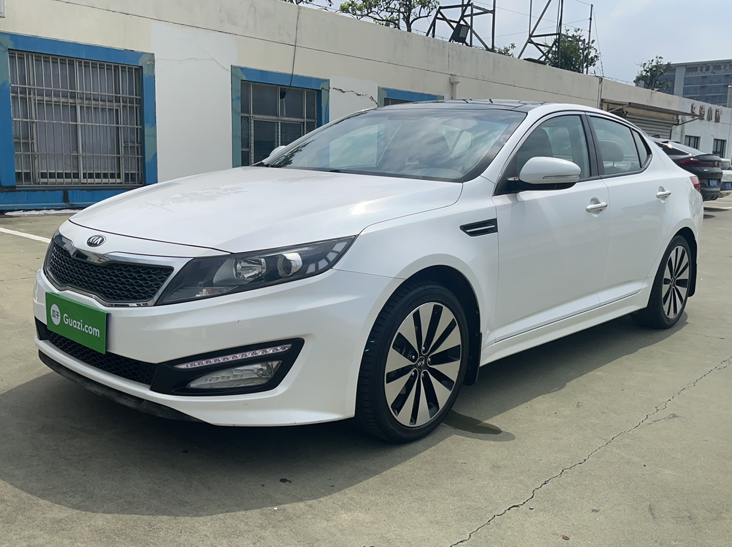 起亚 K5凯酷 2012款 2.0L 自动DLX