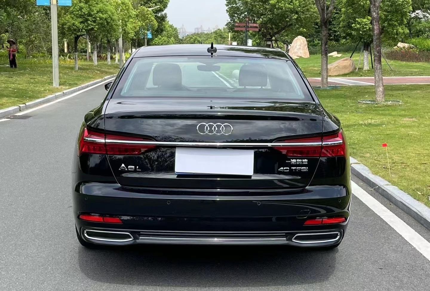 奥迪A6L 2021款 40 TFSI 豪华致雅型