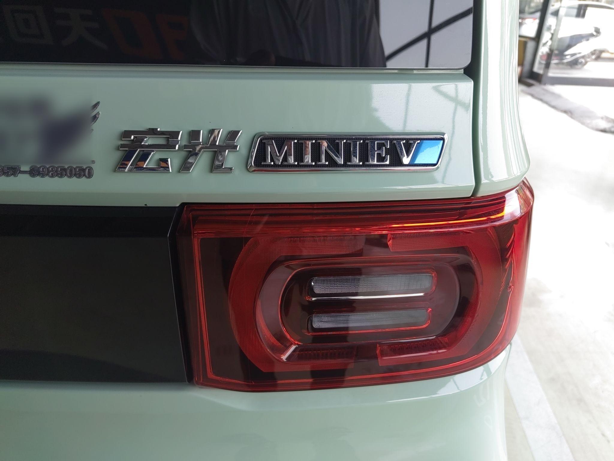 五菱汽车 宏光MINI EV 2022款 马卡龙臻享款 磷酸铁锂