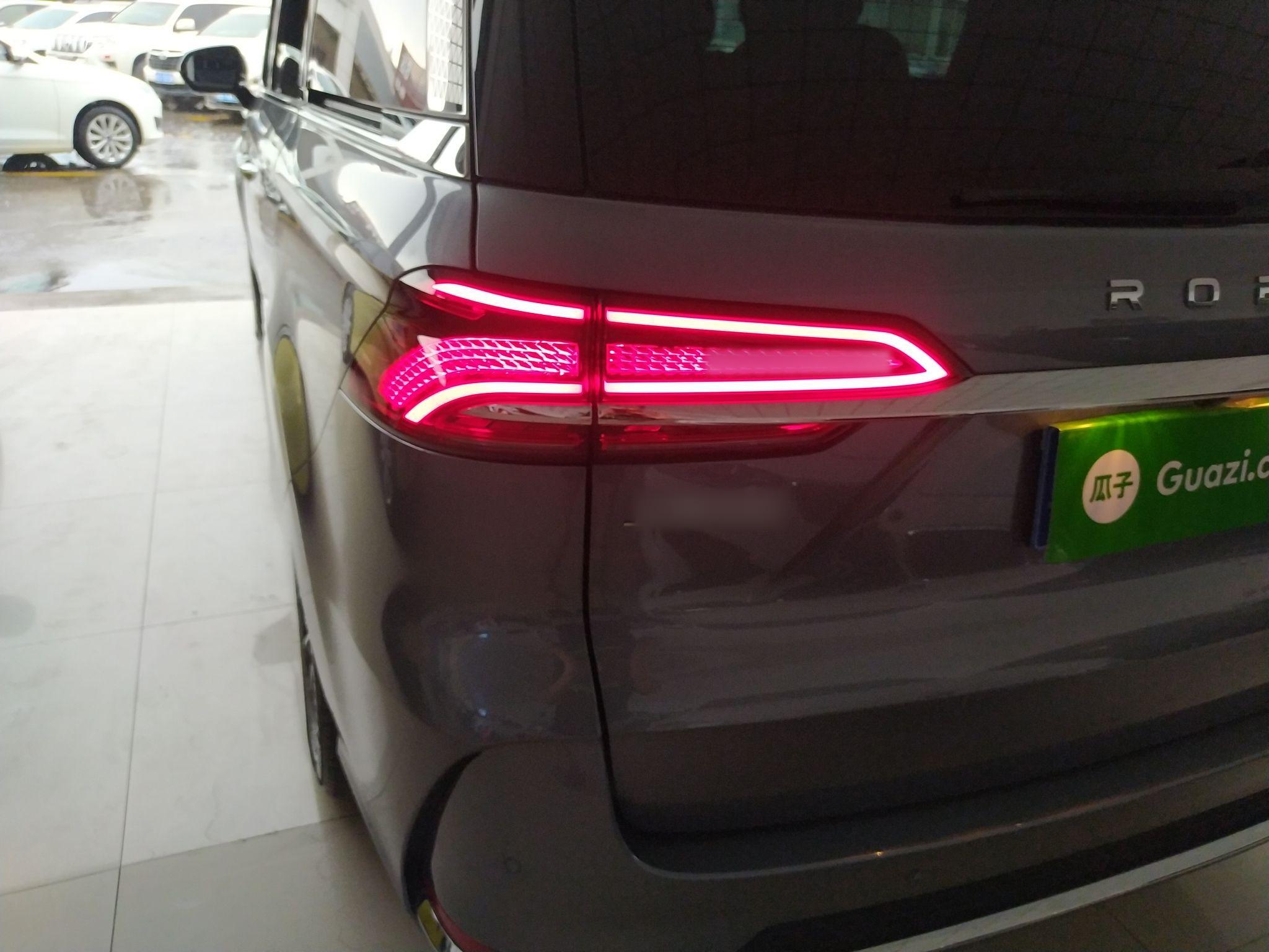 荣威iMAX8 2021款 400TGI Supreme系列尊荣版