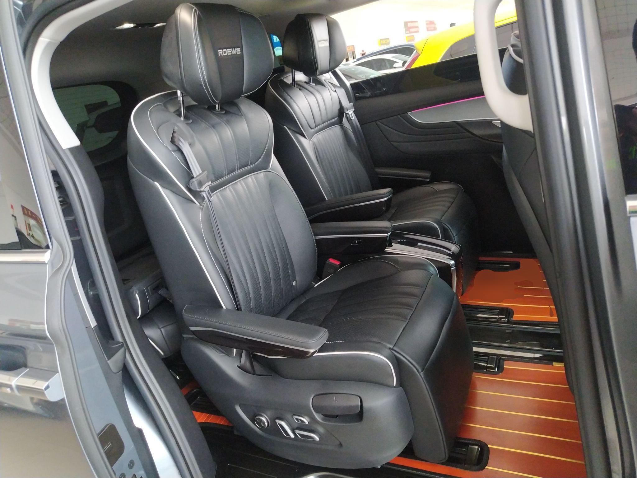 荣威iMAX8 2021款 400TGI Supreme系列尊荣版