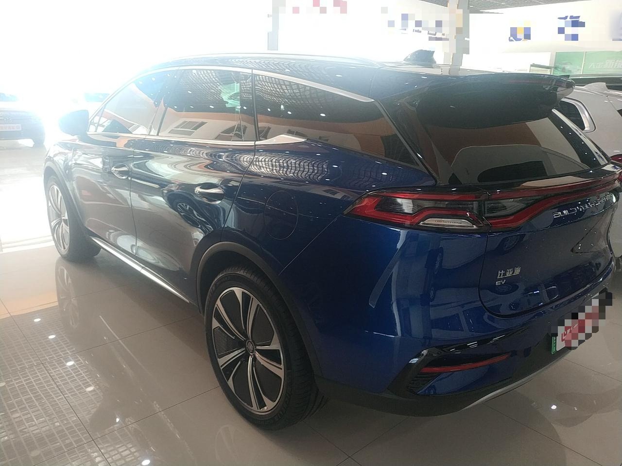 比亚迪 唐新能源 2022款 EV 635km 四驱旗舰型