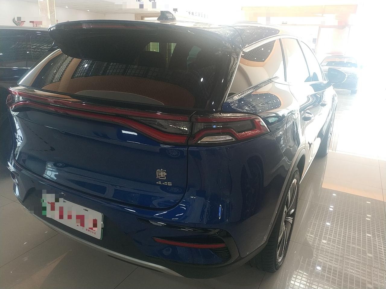 比亚迪 唐新能源 2022款 EV 635km 四驱旗舰型