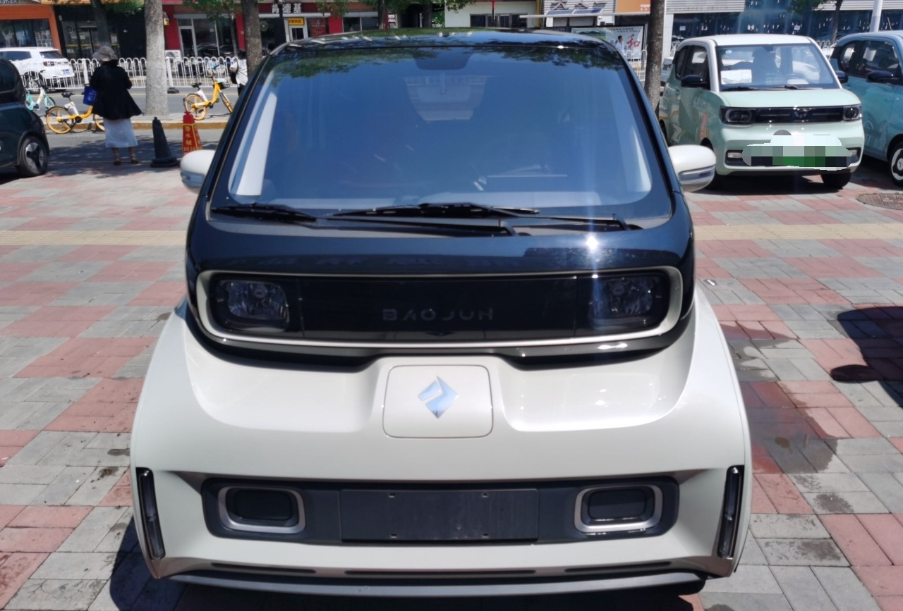 宝骏KiWi EV 2021款 设计师