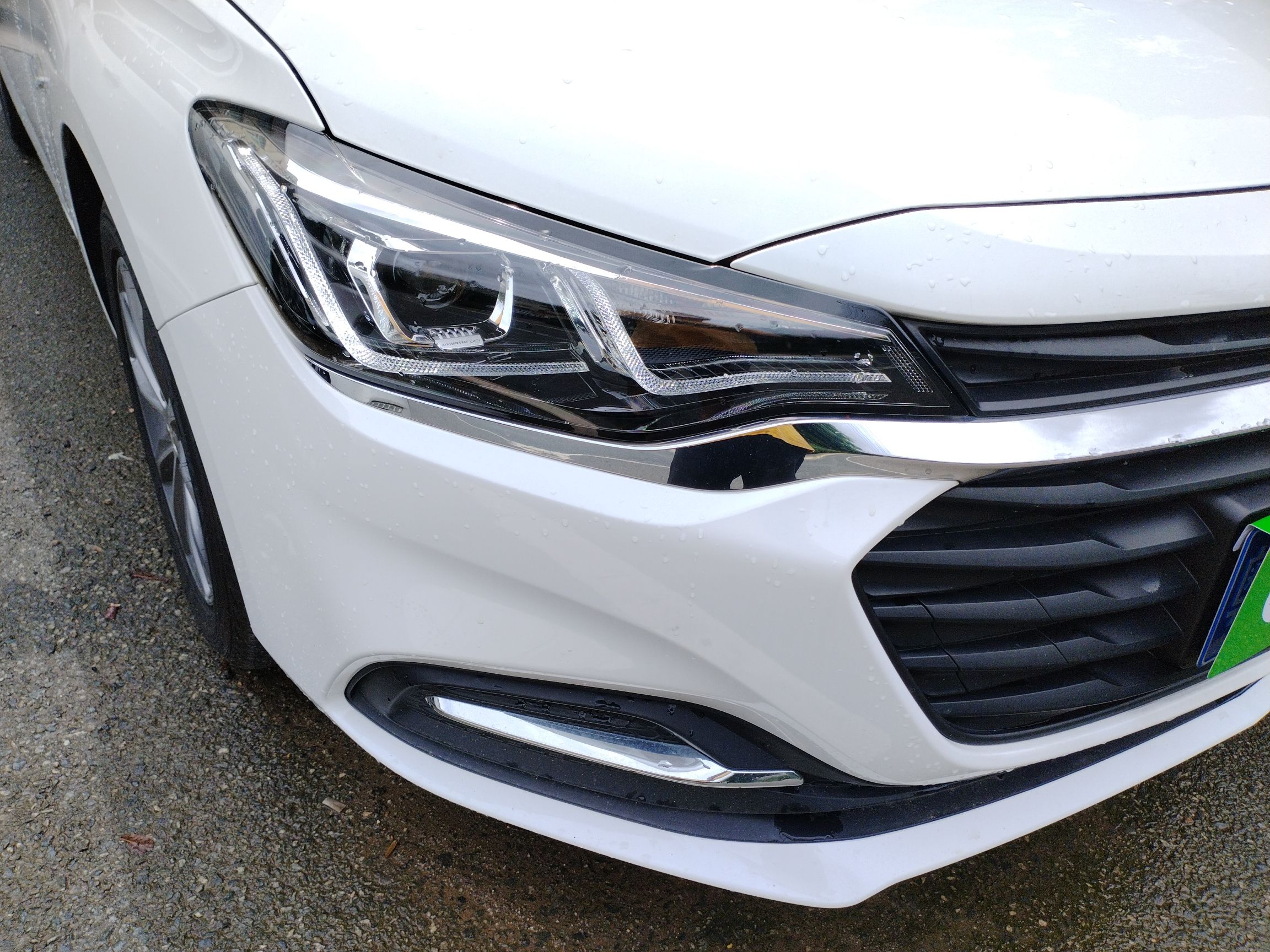 雪佛兰 科鲁泽 2022款 320 自动悦享天窗版