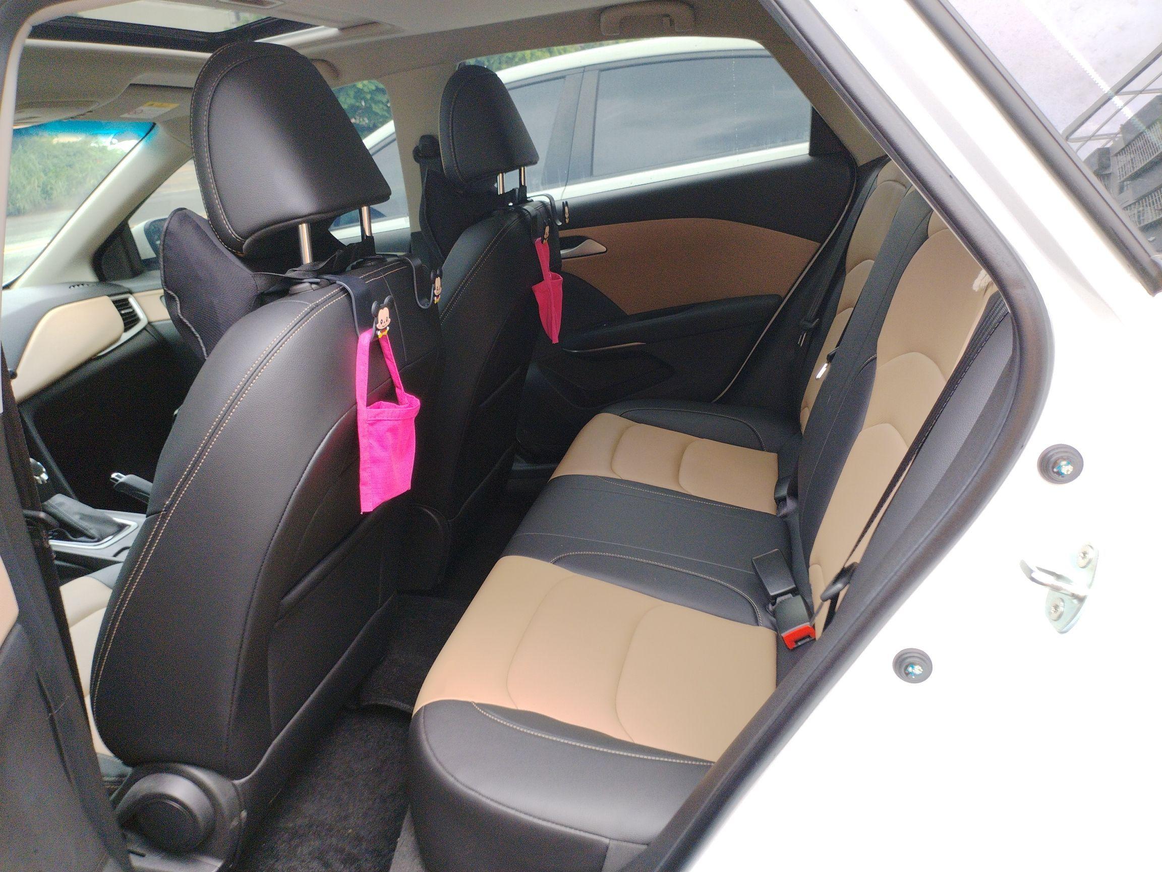 雪佛兰 科鲁泽 2022款 320 自动悦享天窗版