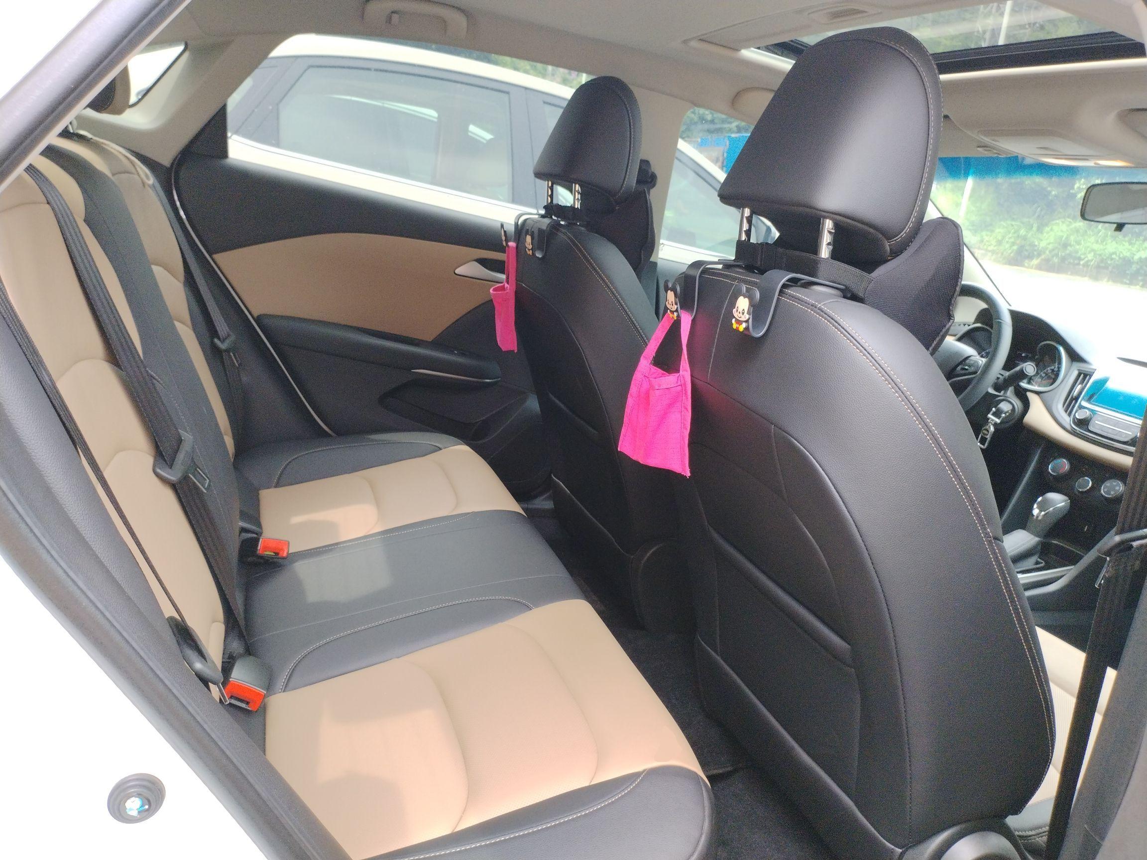 雪佛兰 科鲁泽 2022款 320 自动悦享天窗版