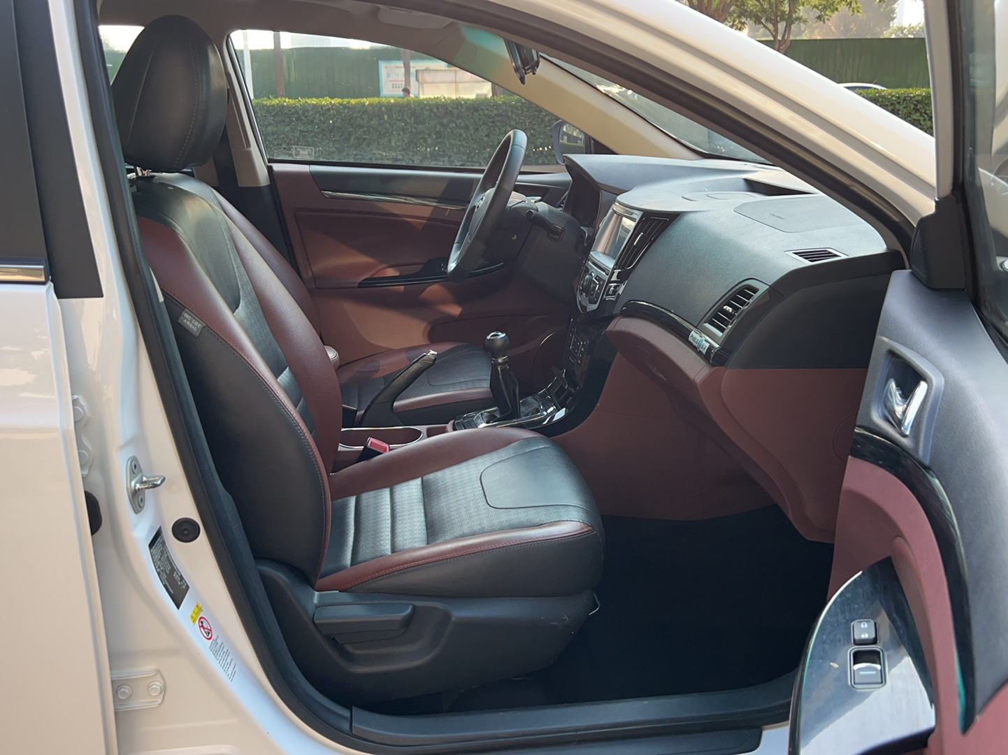 比亚迪 速锐 2015款 1.5L 手动豪华型