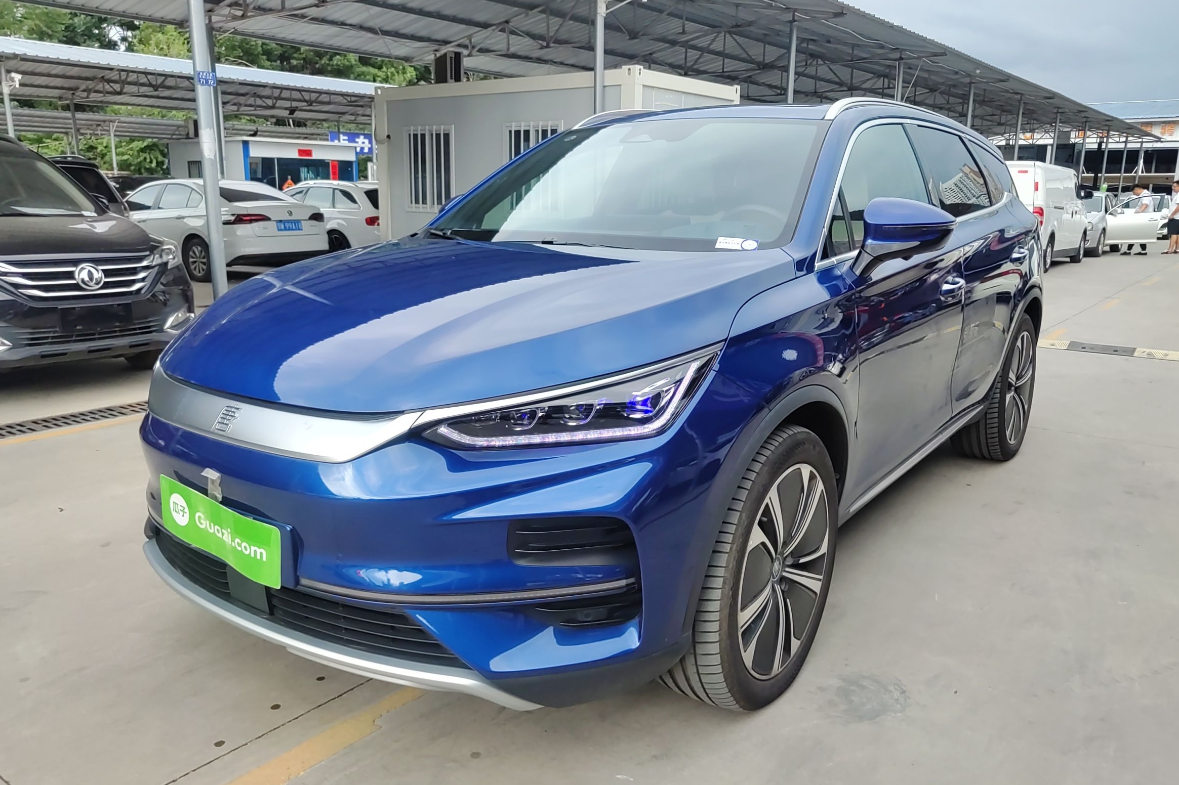 比亚迪 唐新能源 2022款 EV 635km 四驱旗舰型