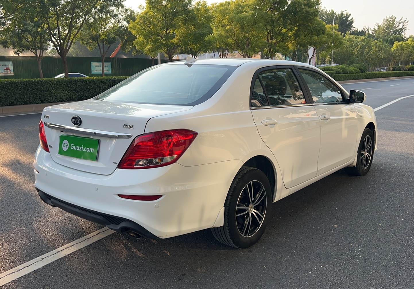 比亚迪 速锐 2015款 1.5L 手动豪华型