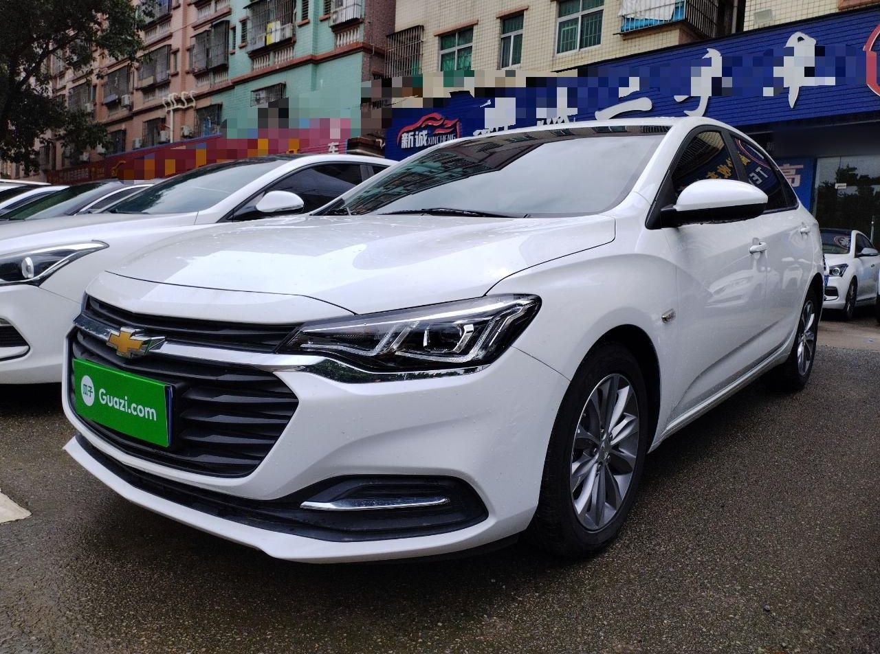 雪佛兰 科鲁泽 2022款 320 自动悦享天窗版