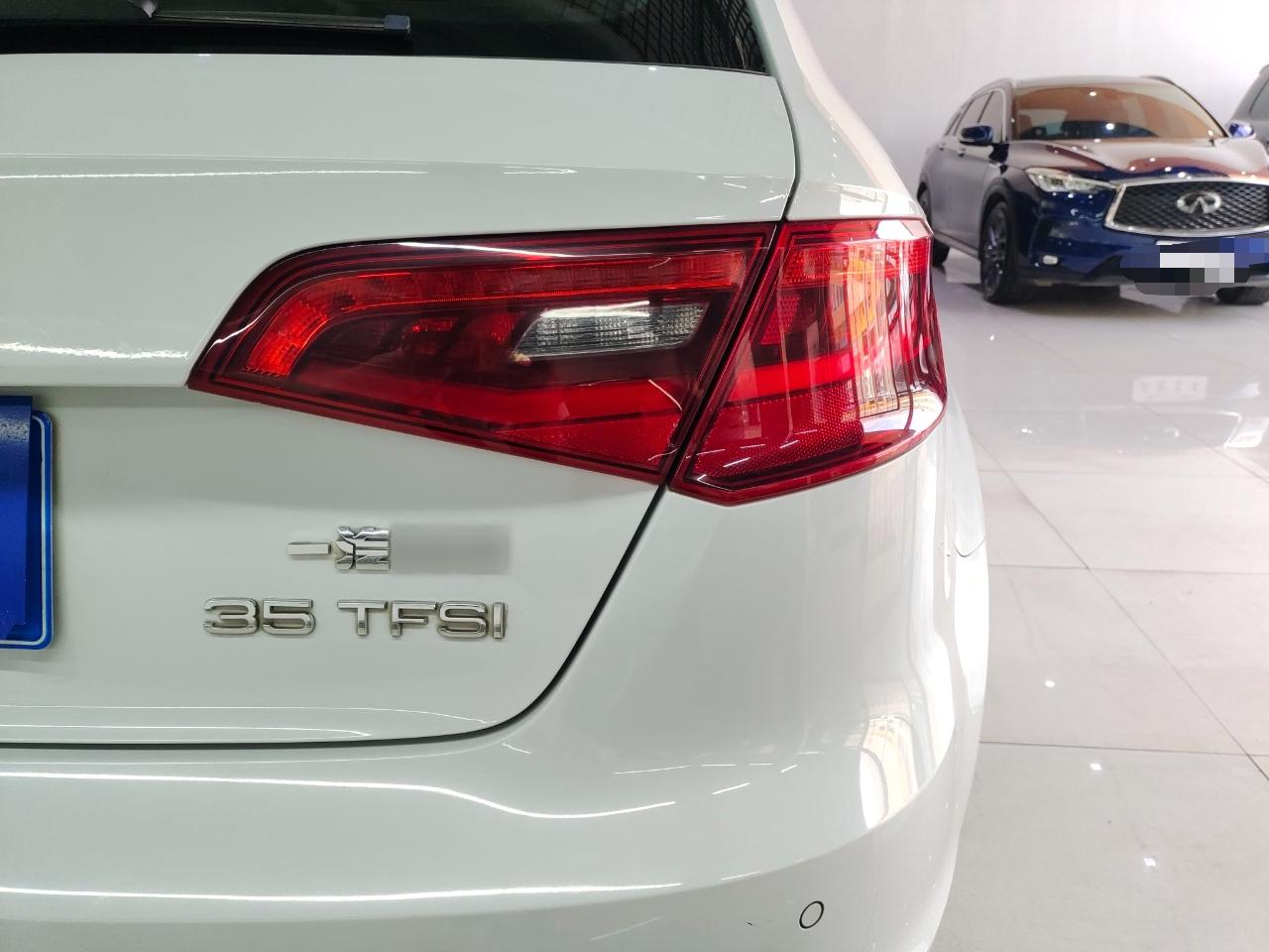 奥迪A3 2016款 Sportback 35 TFSI 领英型