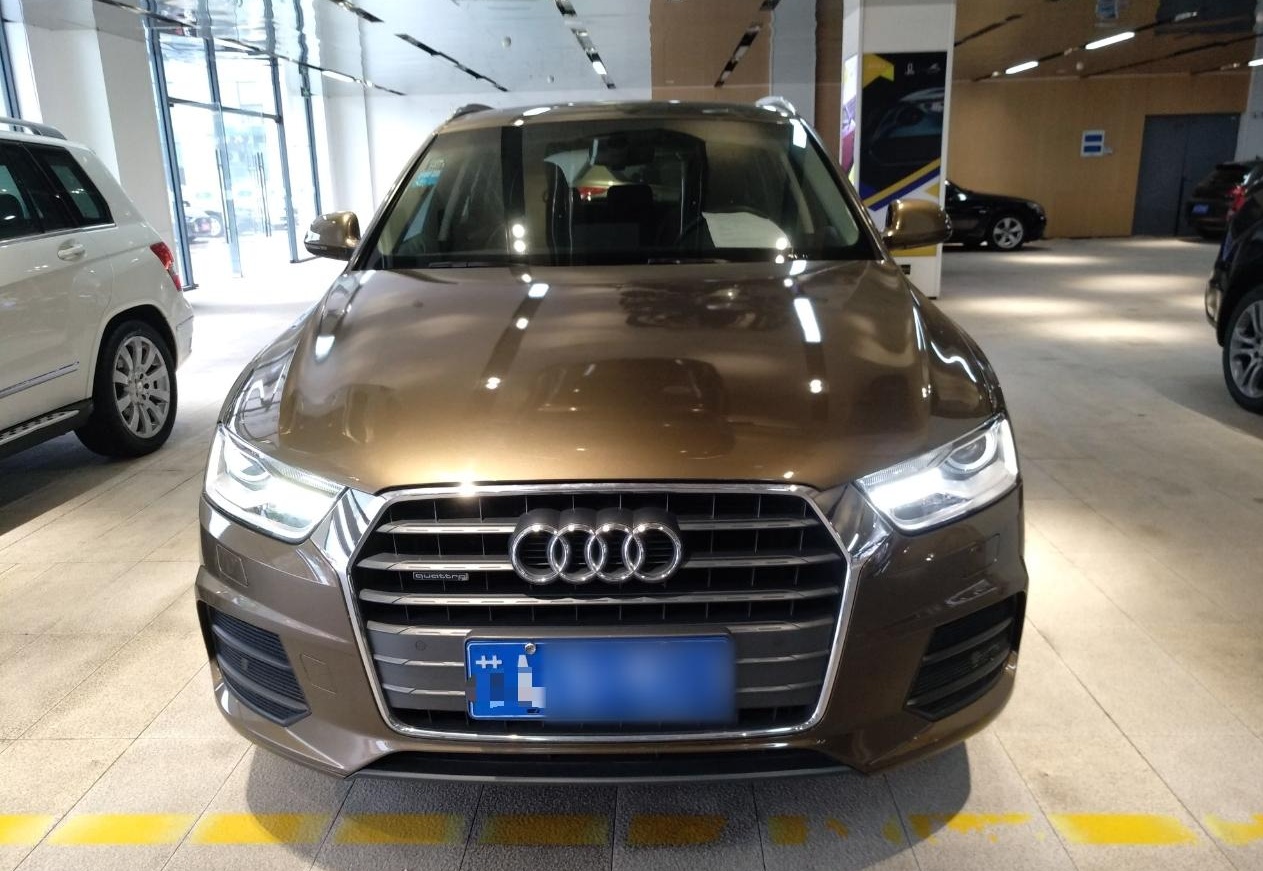 奥迪Q3 2016款 35 TFSI quattro 全时四驱风尚型