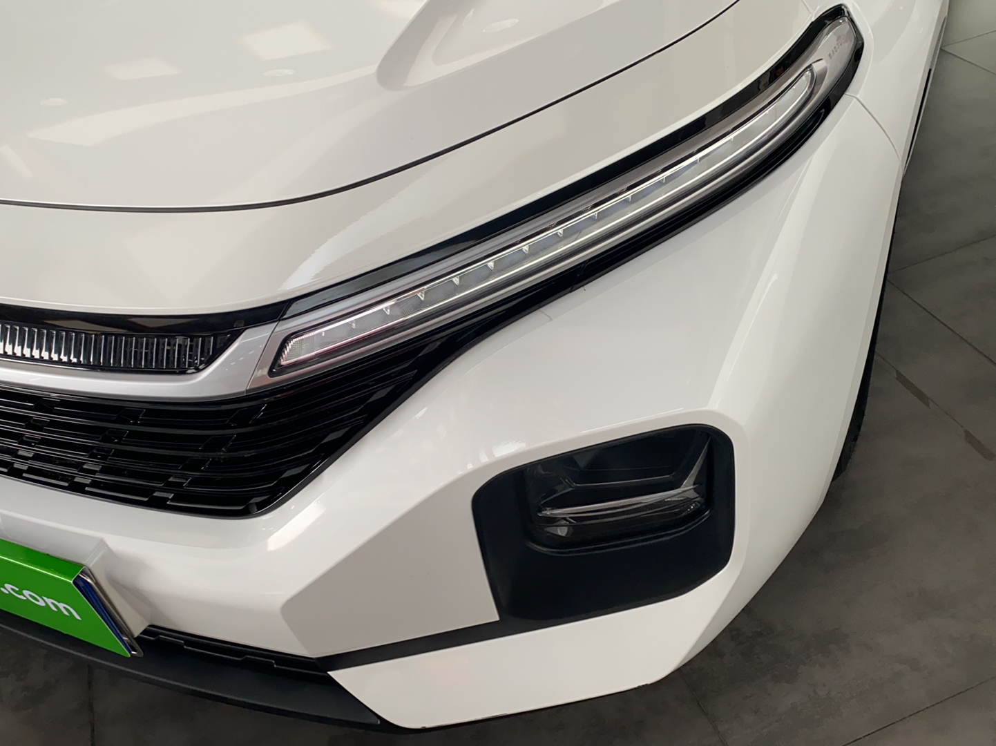 新宝骏 宝骏RC-5 2020款 1.5L CVT智耀精英型